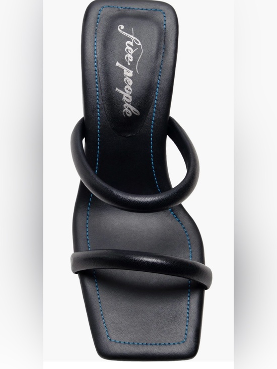 Free People Shoes - Free People “Parker” Strap Leather Sandals - Like New